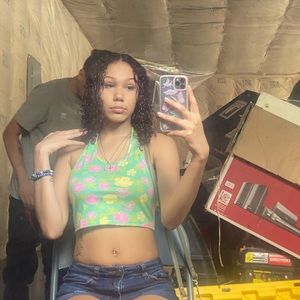 Meet your Posher, Liyah